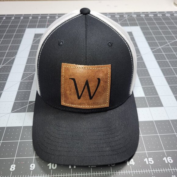 Custom Trucker Leather patch hat with stitched logo letter of your choice - Picture 3 of 9